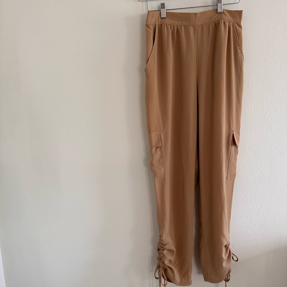lightweight cargo pants with pearl detailing